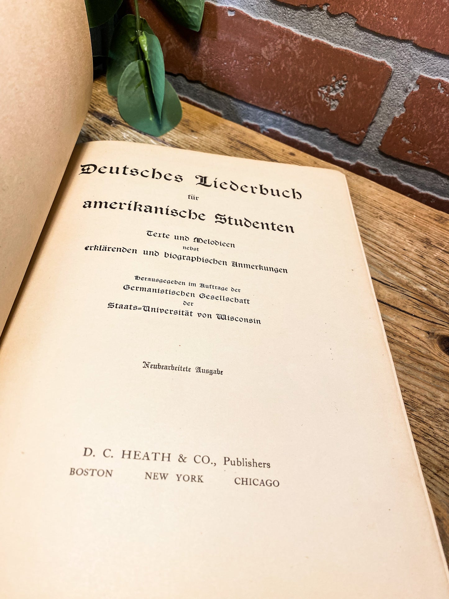 Deutsches Liederbuch fur Amerikanische Studenten: Music Book