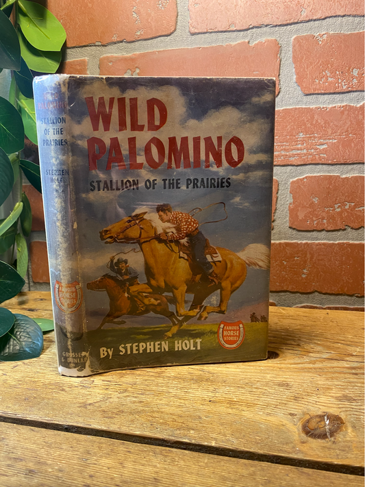 Wild Palomino- Stallion of the Prairies